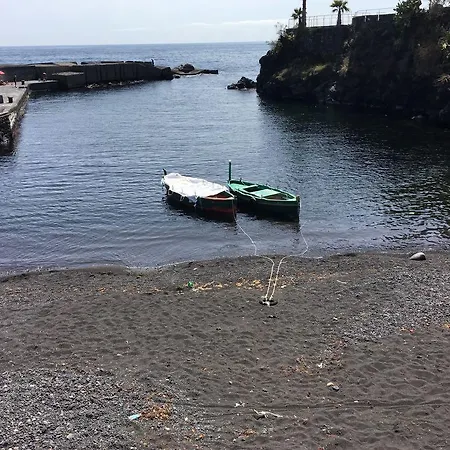 Nyaraló Fraele *